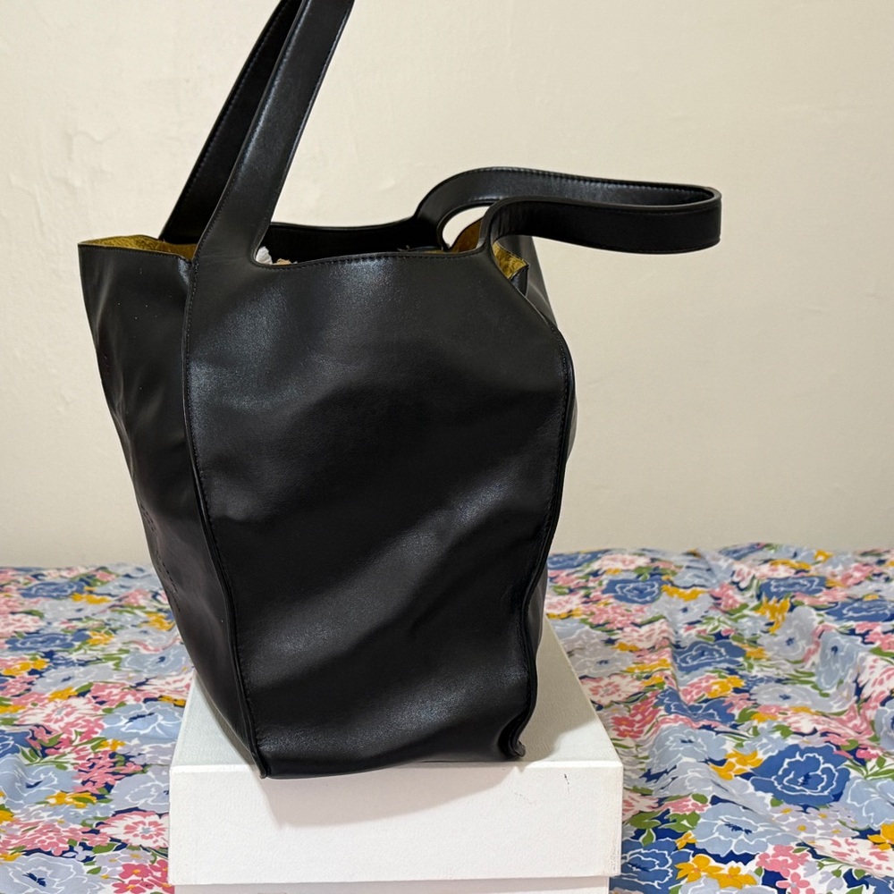 Stella McCartney Black Tote with Gold Lining - Picture 3 of 13